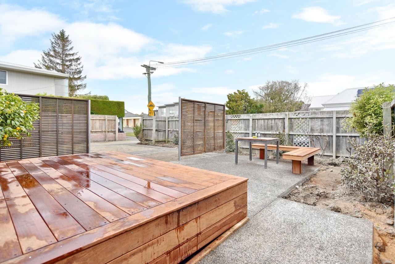 Brockworth Place - Christchurch Holiday Homes Ngoại thất bức ảnh